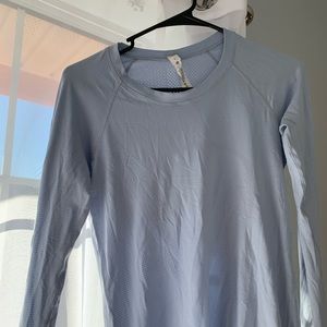 Lululemon long sleeve shirt